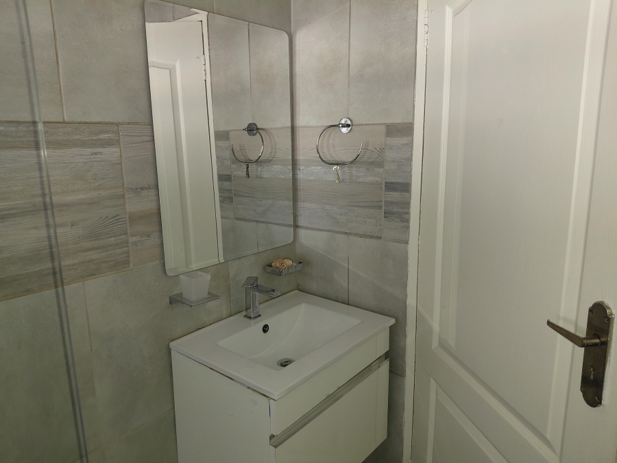 4 Bedroom Property for Sale in Retief Eastern Cape